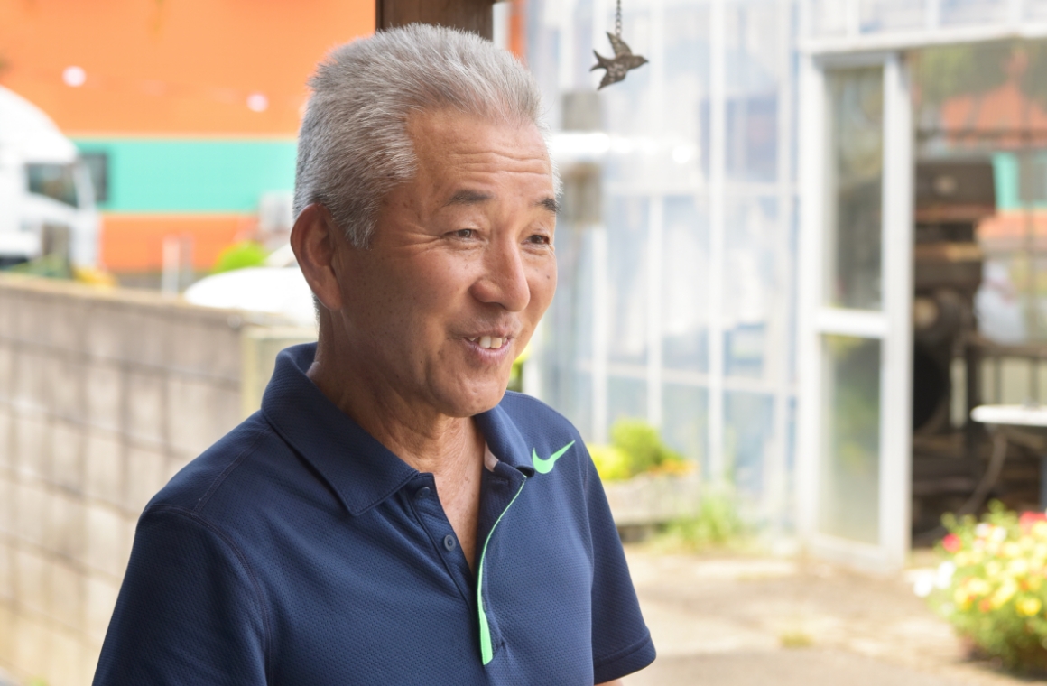 うれしそうな眼差しで生徒さんとの交流を語る曽根さん