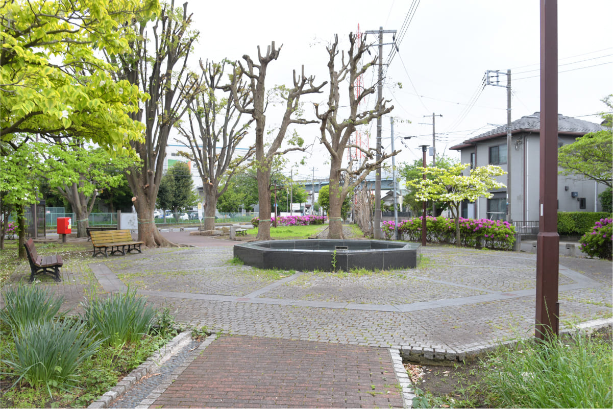 八角広場